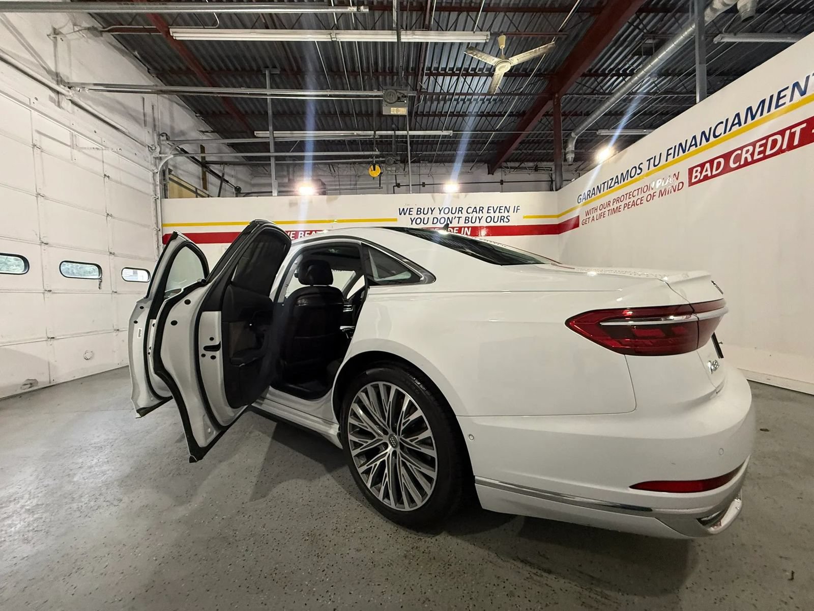 Used 2019 Audi A8 L 3.0T w/ Executive Package AWD/4WD image 16