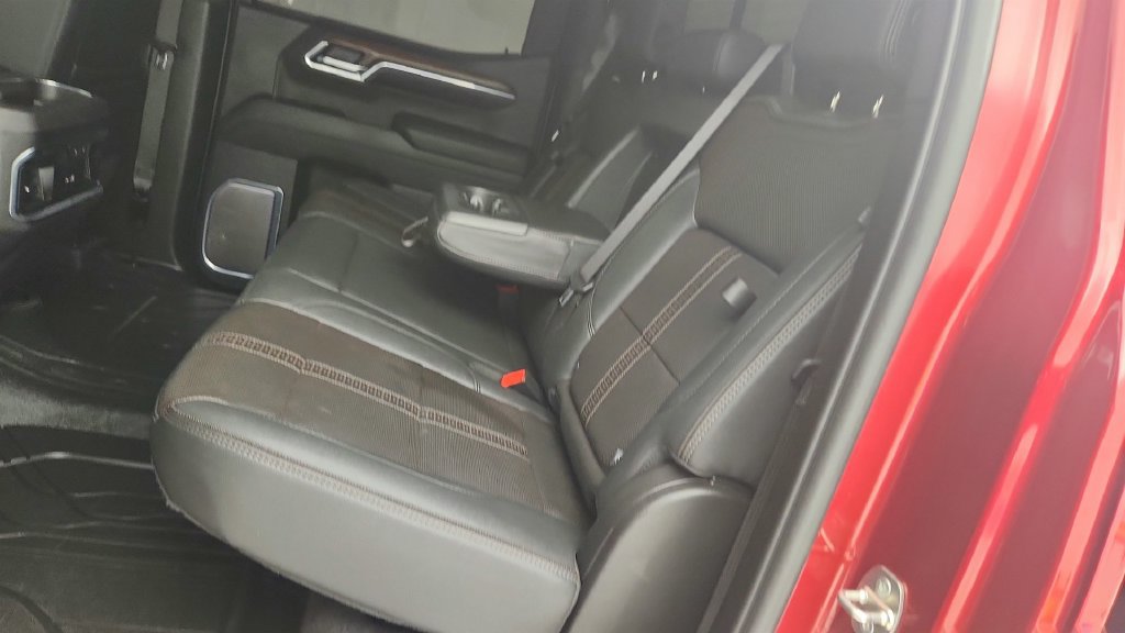 Certified 2024 Chevrolet Silverado 1500 High Country w/ High Country Premium Package AWD/4WD image 26