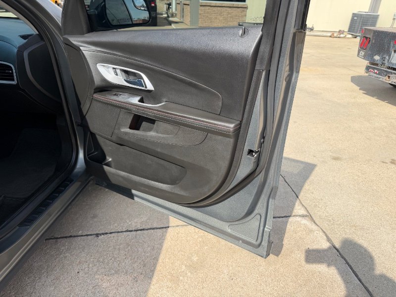 Used 2013 Chevrolet Equinox LT w/ Driver Convenience Package image 19