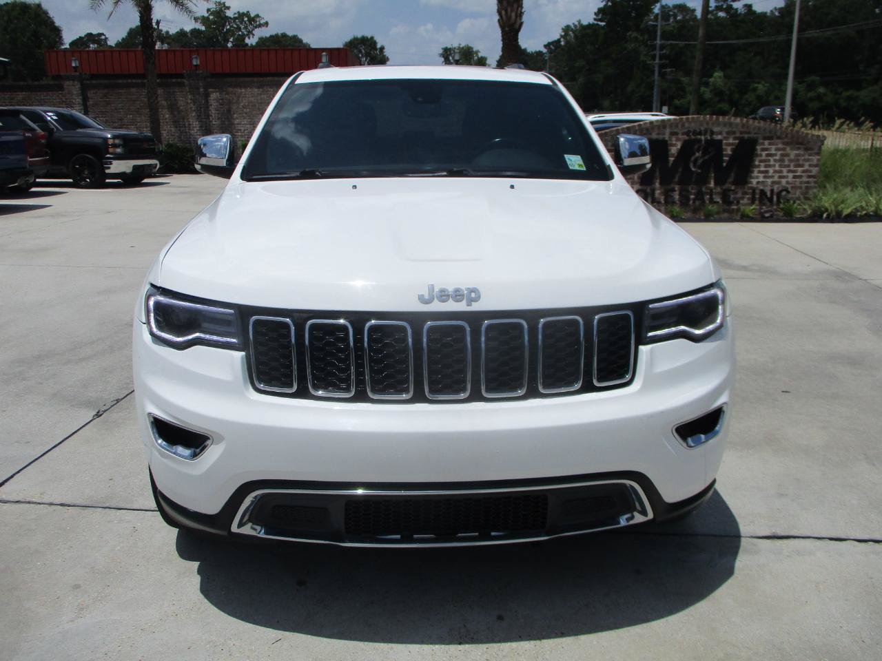Used 2018 Jeep Grand Cherokee Limited w/ Luxury Group II RWD image 18