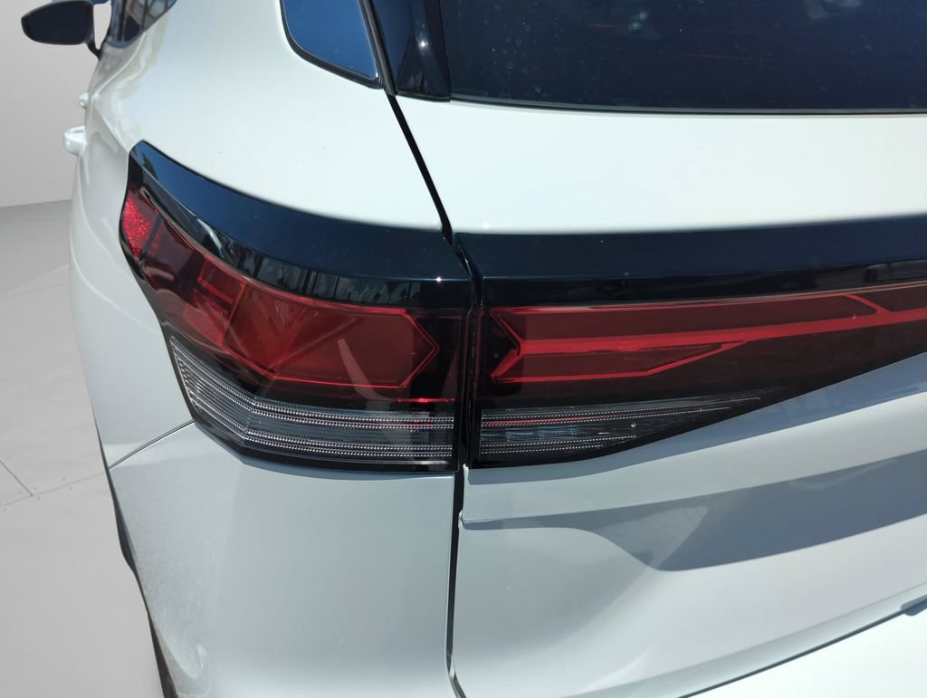 New 2026 Volkswagen Tiguan S FWD image 43