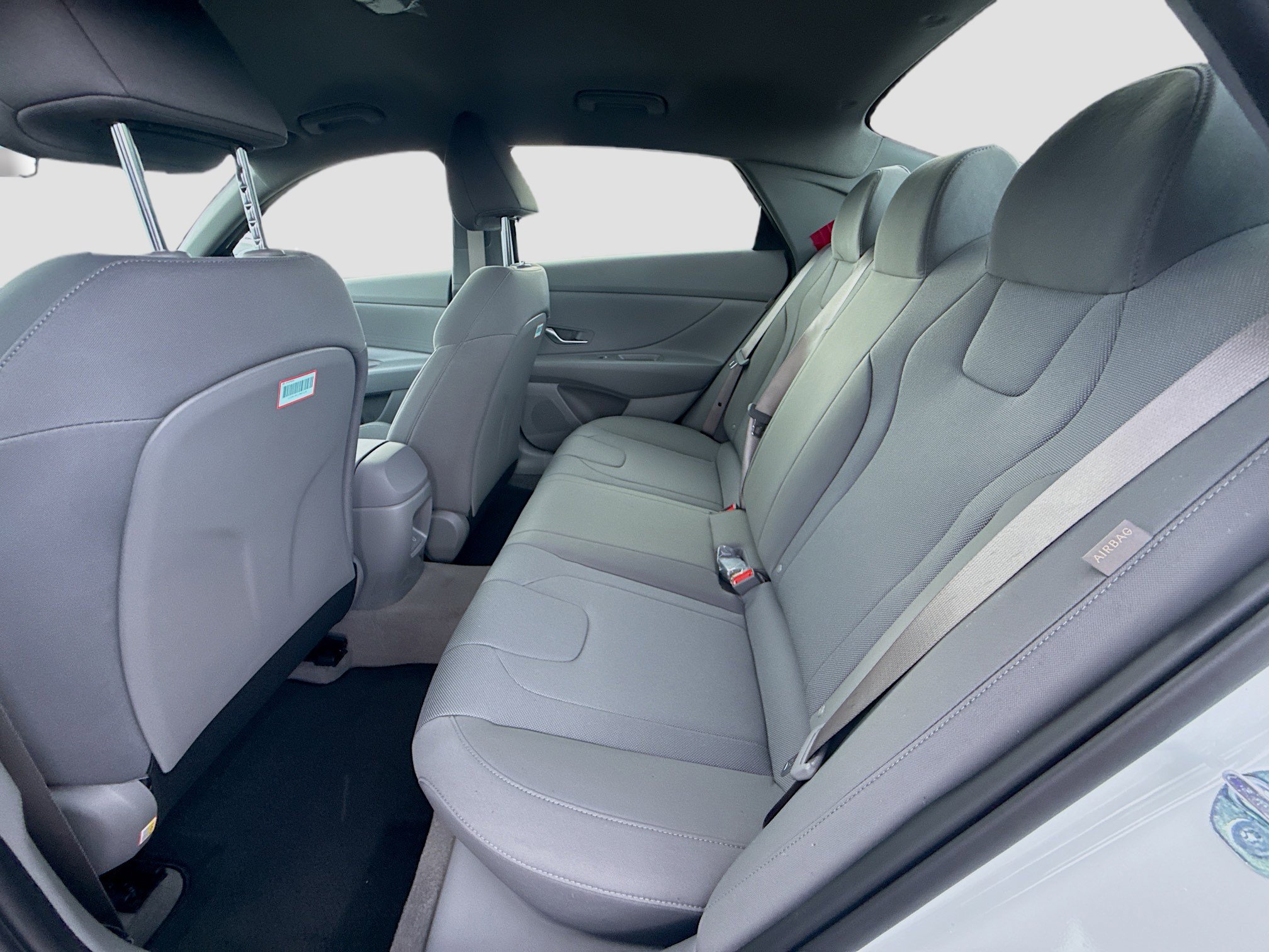 New 2026 Hyundai Elantra SE image 17