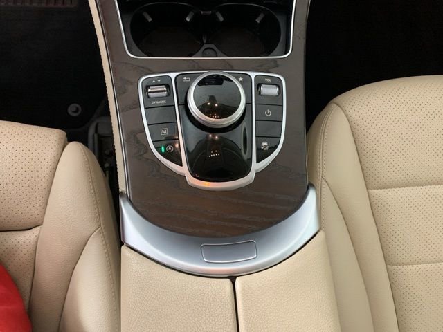 Used 2019 Mercedes-Benz GLC 300 4MATIC image 26