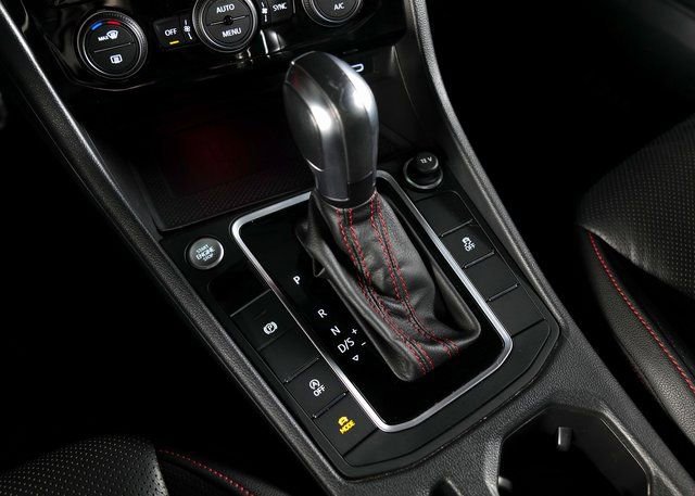 Used 2021 Volkswagen Jetta GLI Autobahn image 15