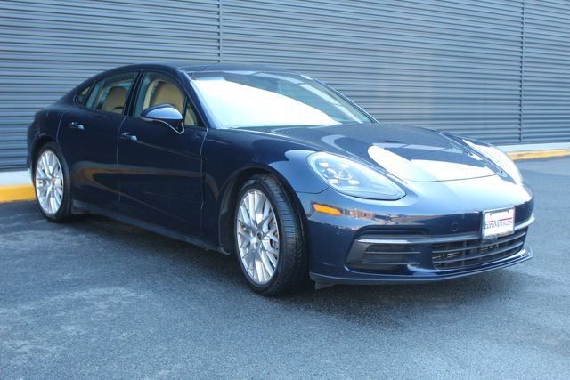 Used 2019 Porsche Panamera 4 image 10