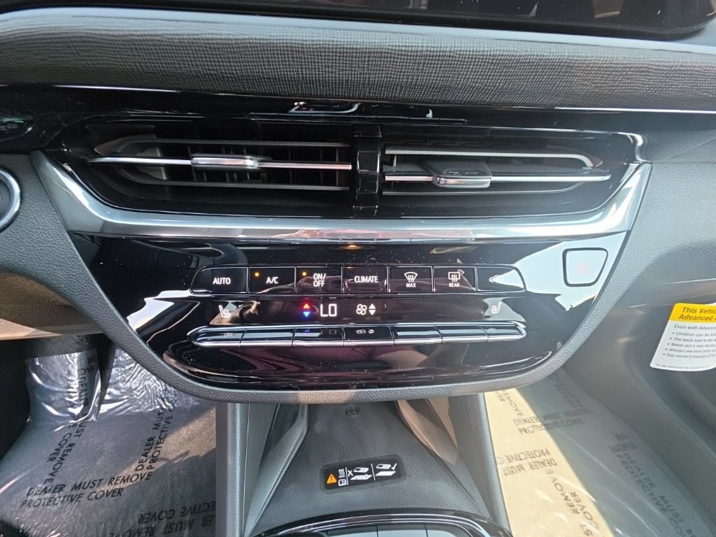 New 2026 Buick Envista Sport Touring FWD image 27