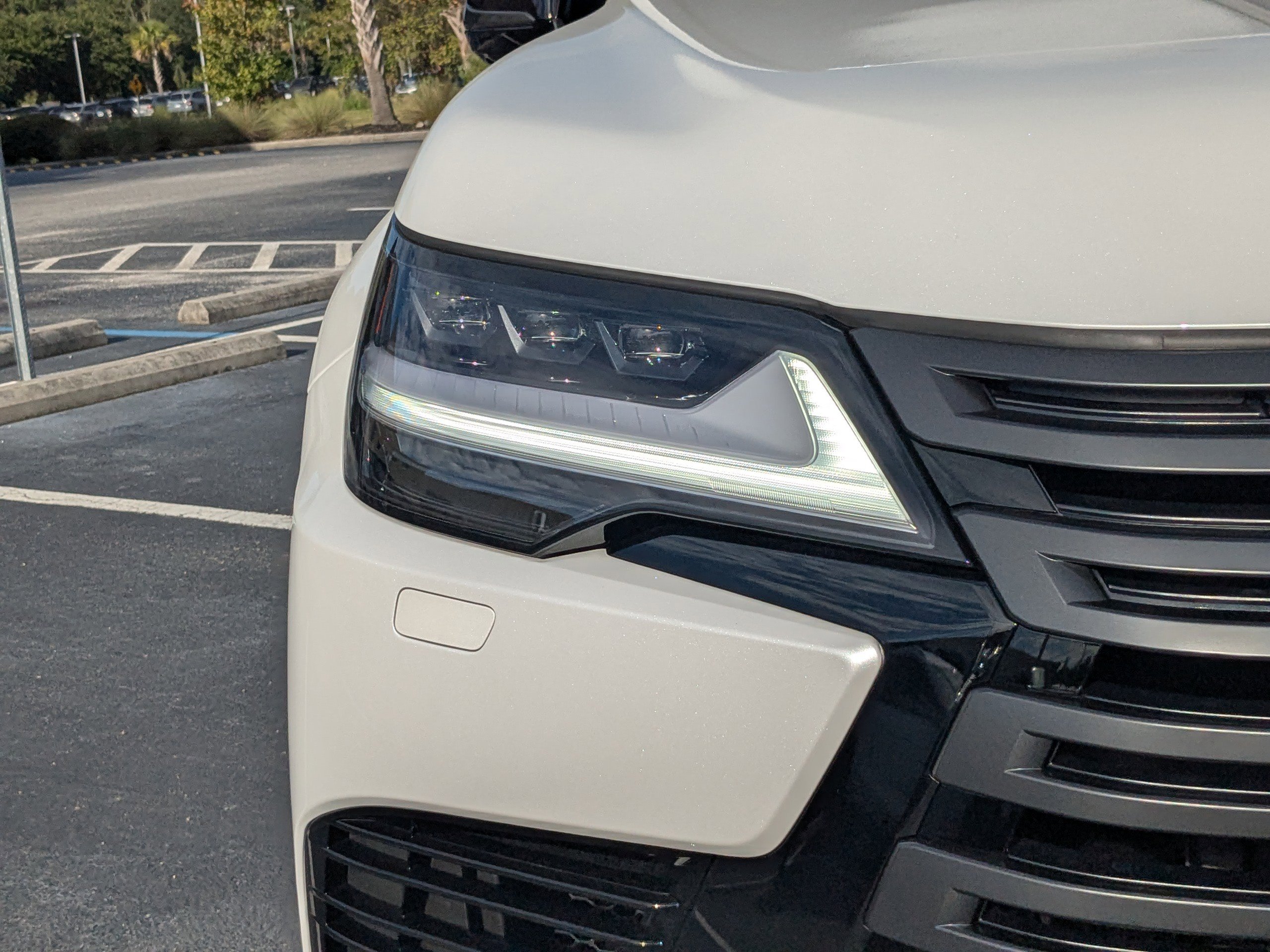 New 2025 Lexus LX 700h Luxury w/ Appearance Package image 10