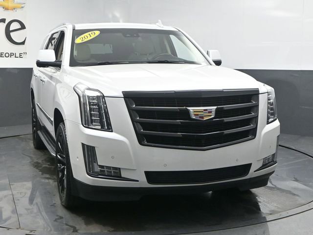 Used 2019 Cadillac Escalade Luxury AWD/4WD image 53