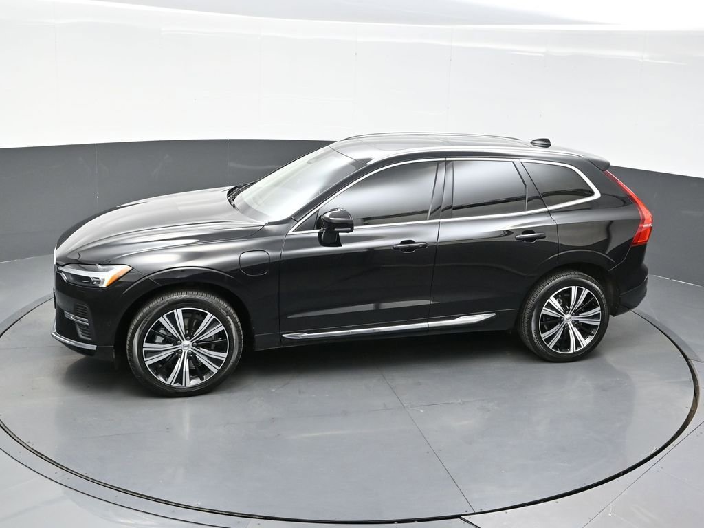 Used 2023 Volvo XC60 T8 Plus AWD/4WD image 33