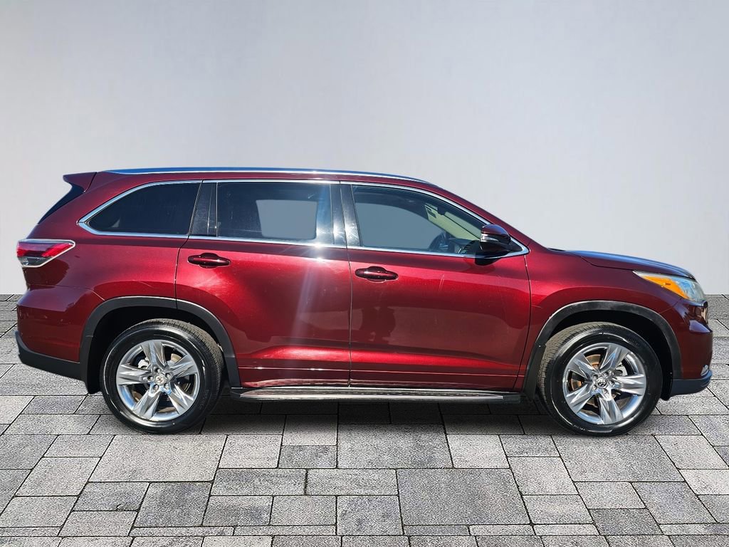 Used 2016 Toyota Highlander Limited image 8
