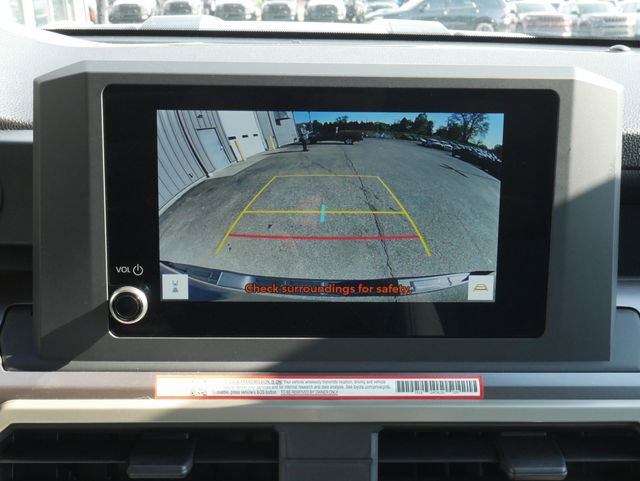 Used 2025 Toyota Tacoma TRD Sport AWD/4WD image 4