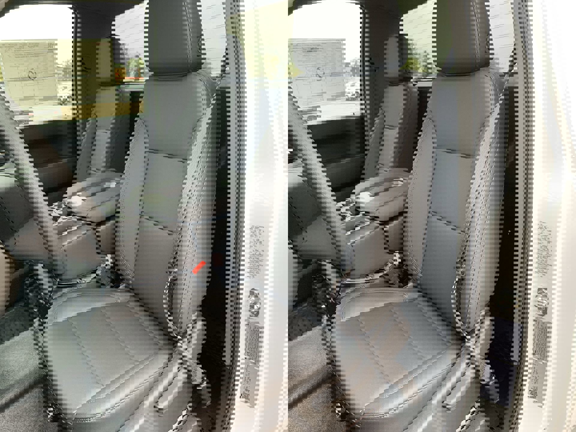 New 2025 GMC Sierra 3500 Pro w/ Convenience Package image 28