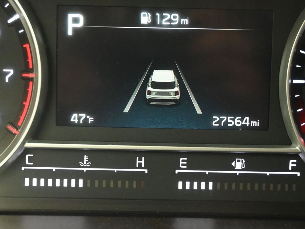 Certified 2023 Kia Sorento S w/ Panoramic Sunroof Package image 16