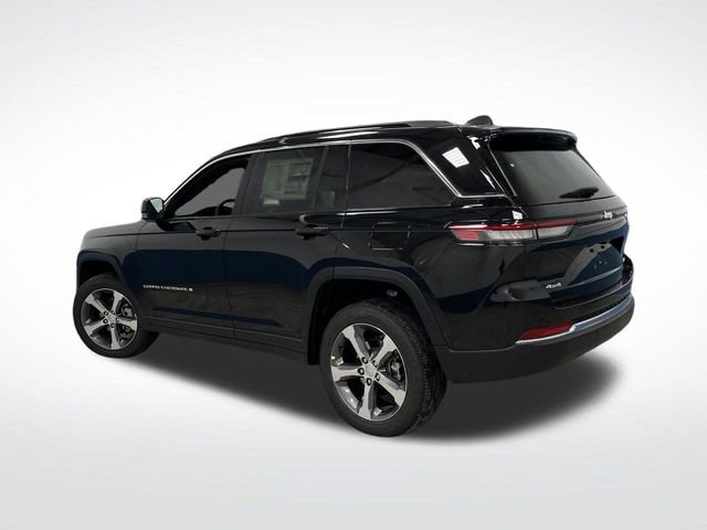 New 2025 Jeep Grand Cherokee Limited w/ Trailer Tow Package image 3