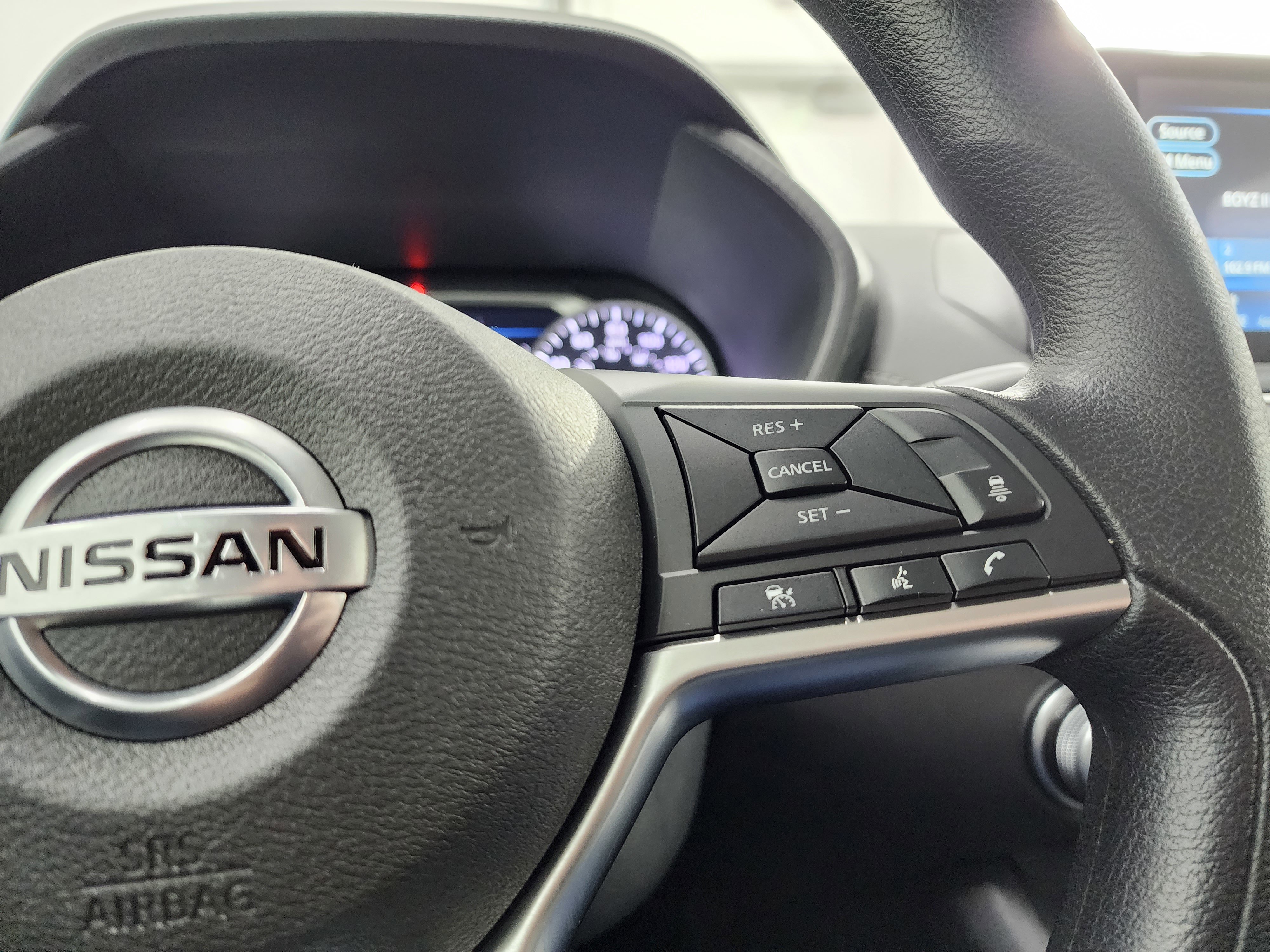 Used 2023 Nissan Sentra SV image 14