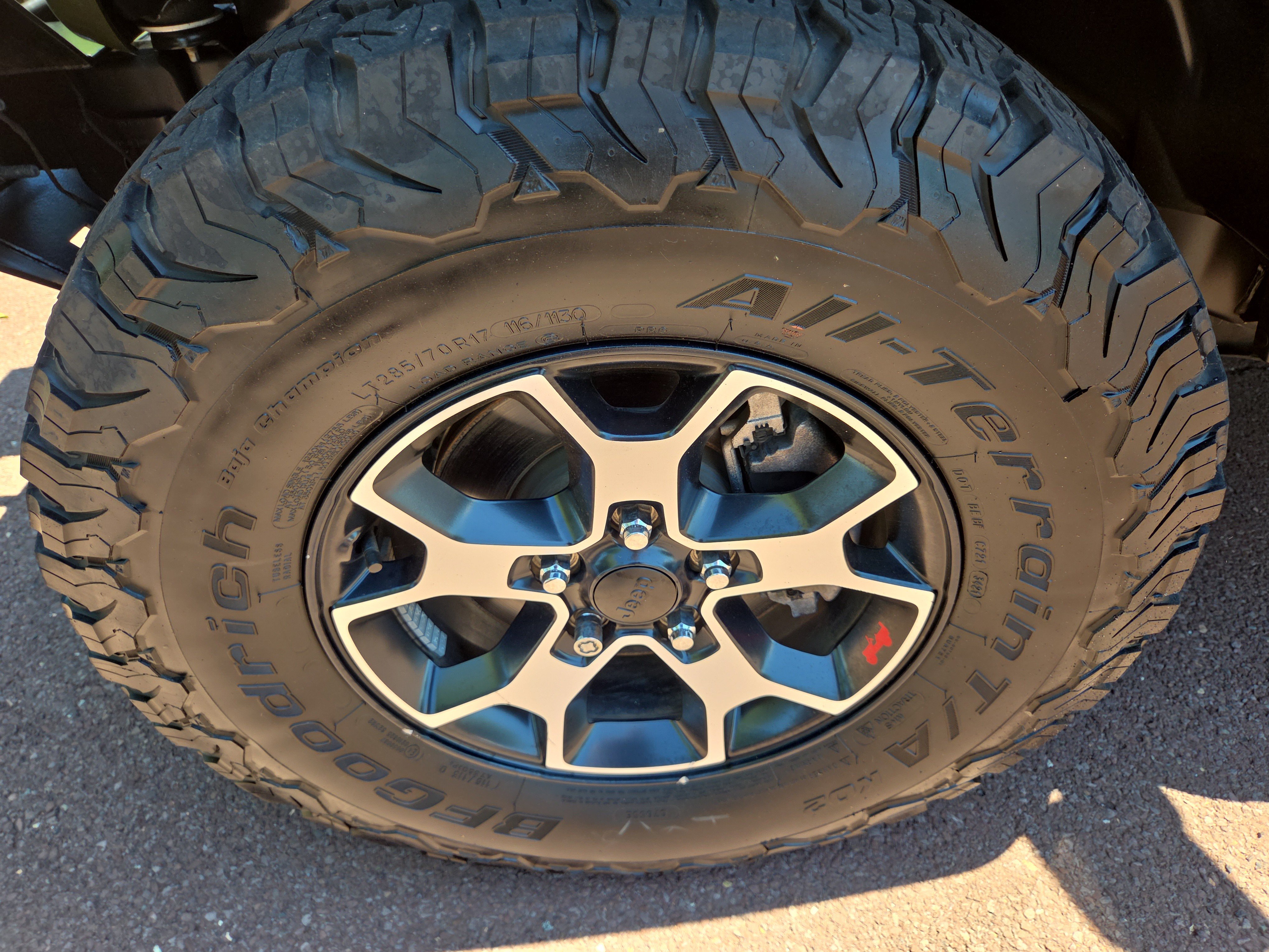 Used 2021 Jeep Wrangler Rubicon w/ Cold Weather Group AWD/4WD image 12