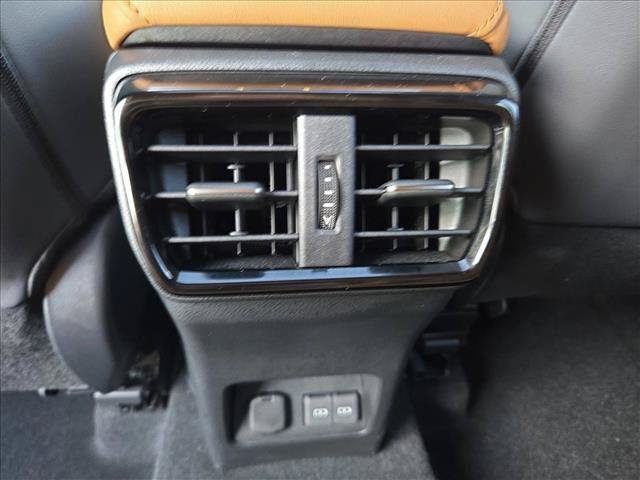 Used 2024 Lexus NX 350h AWD image 17