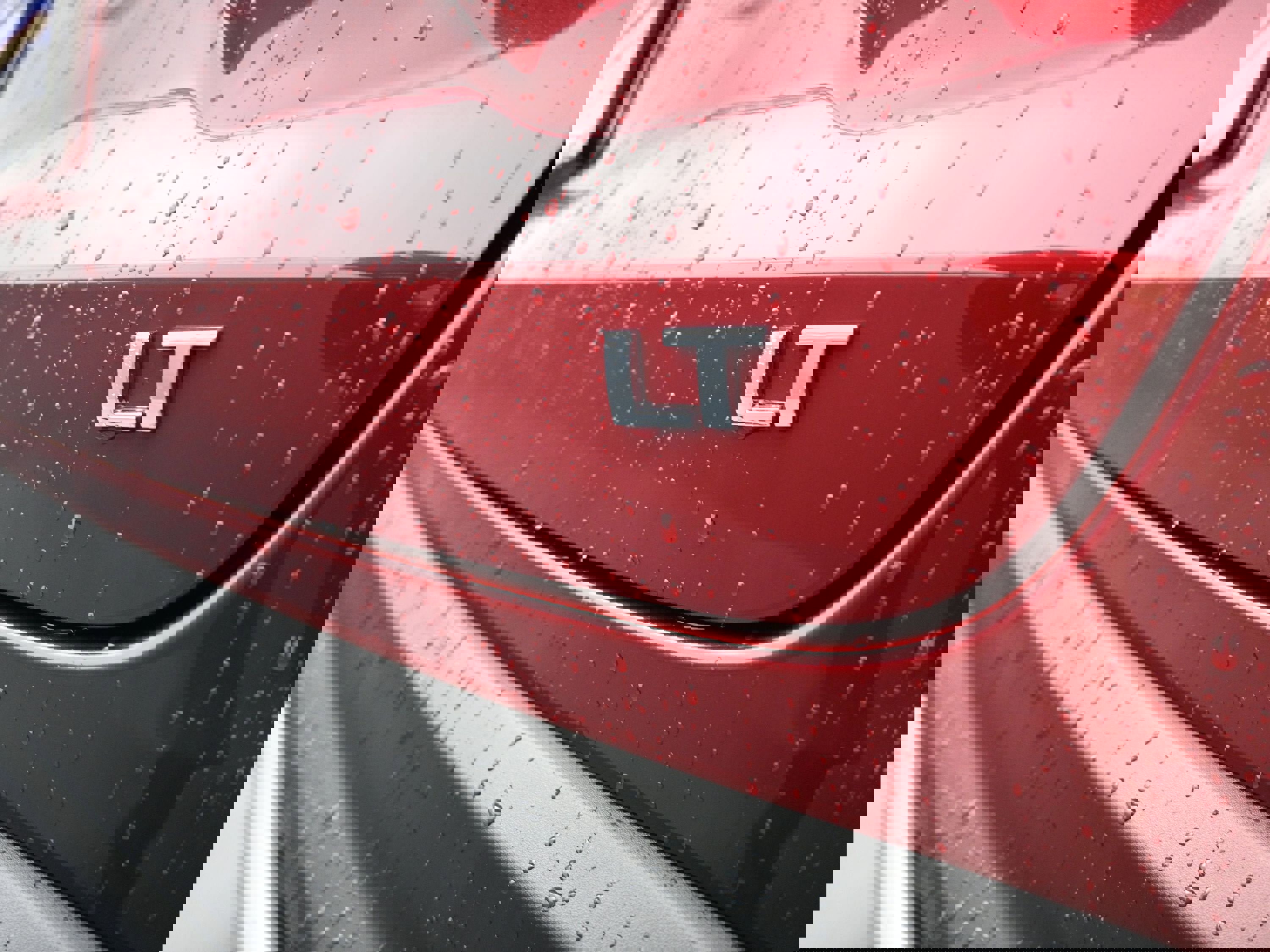 Used 2025 Chevrolet Trax LT w/ LT Convenience Package image 33