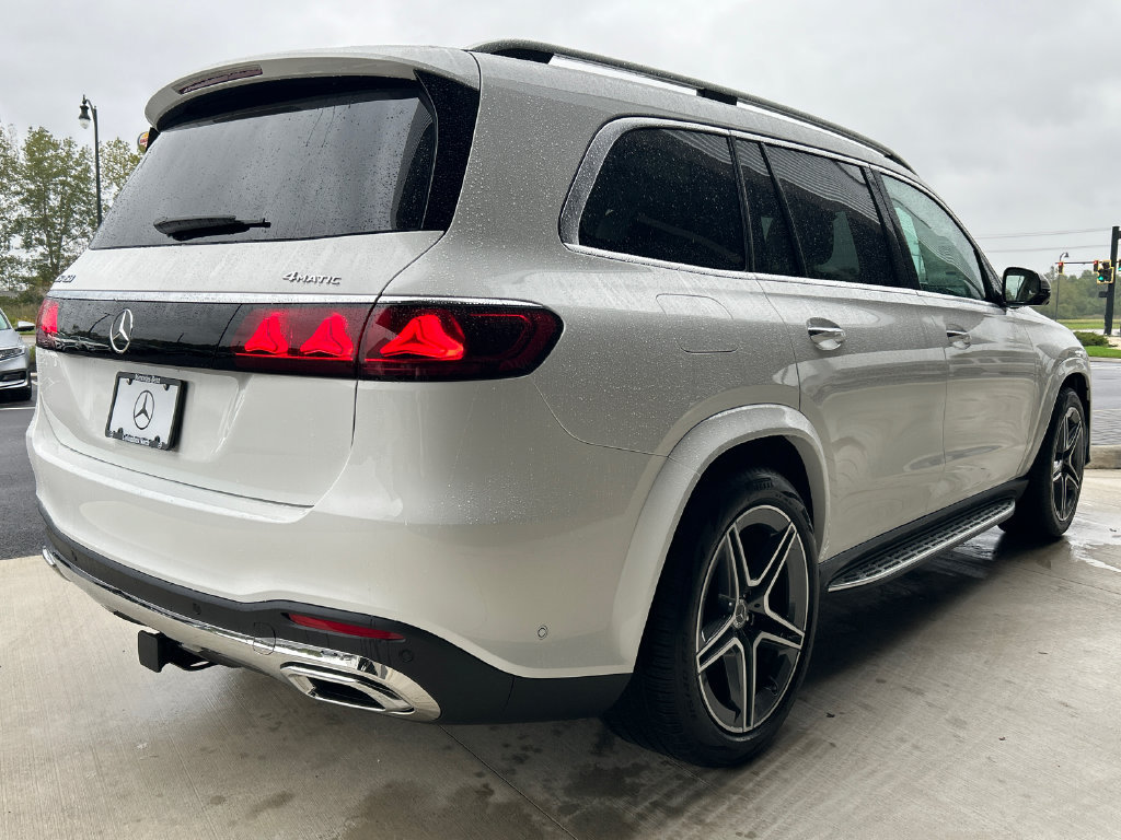 New 2027 Mercedes-Benz GLS 450 4MATIC image 8