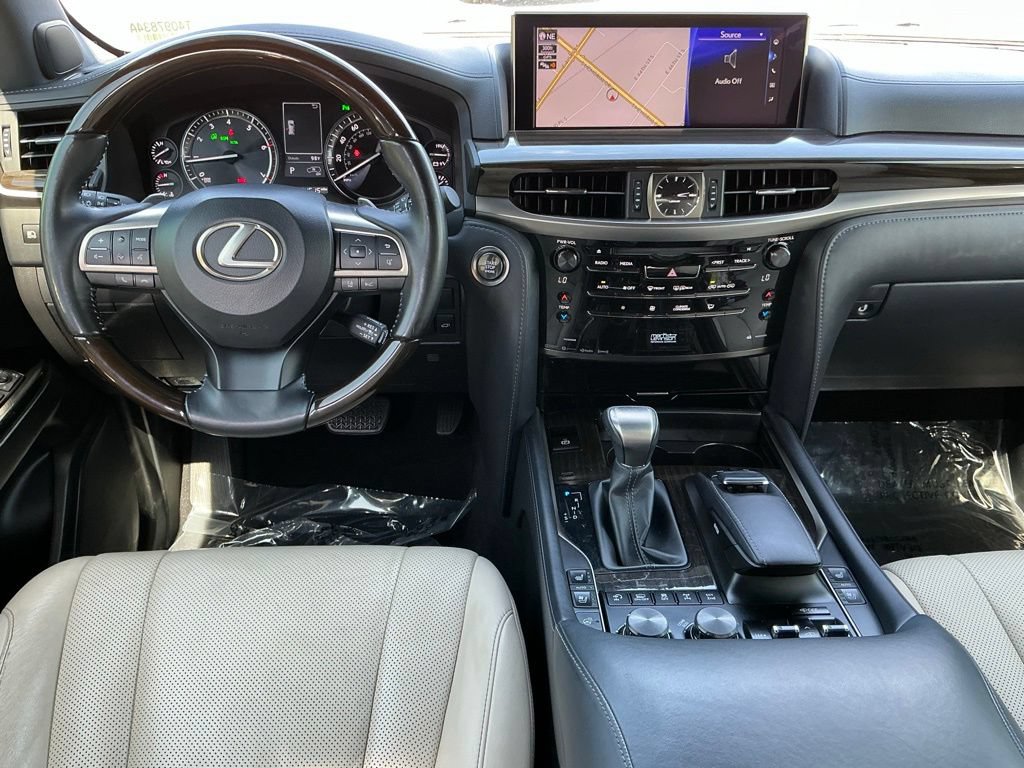 Used 2020 Lexus LX 570 4WD w/ Sport Package image 11