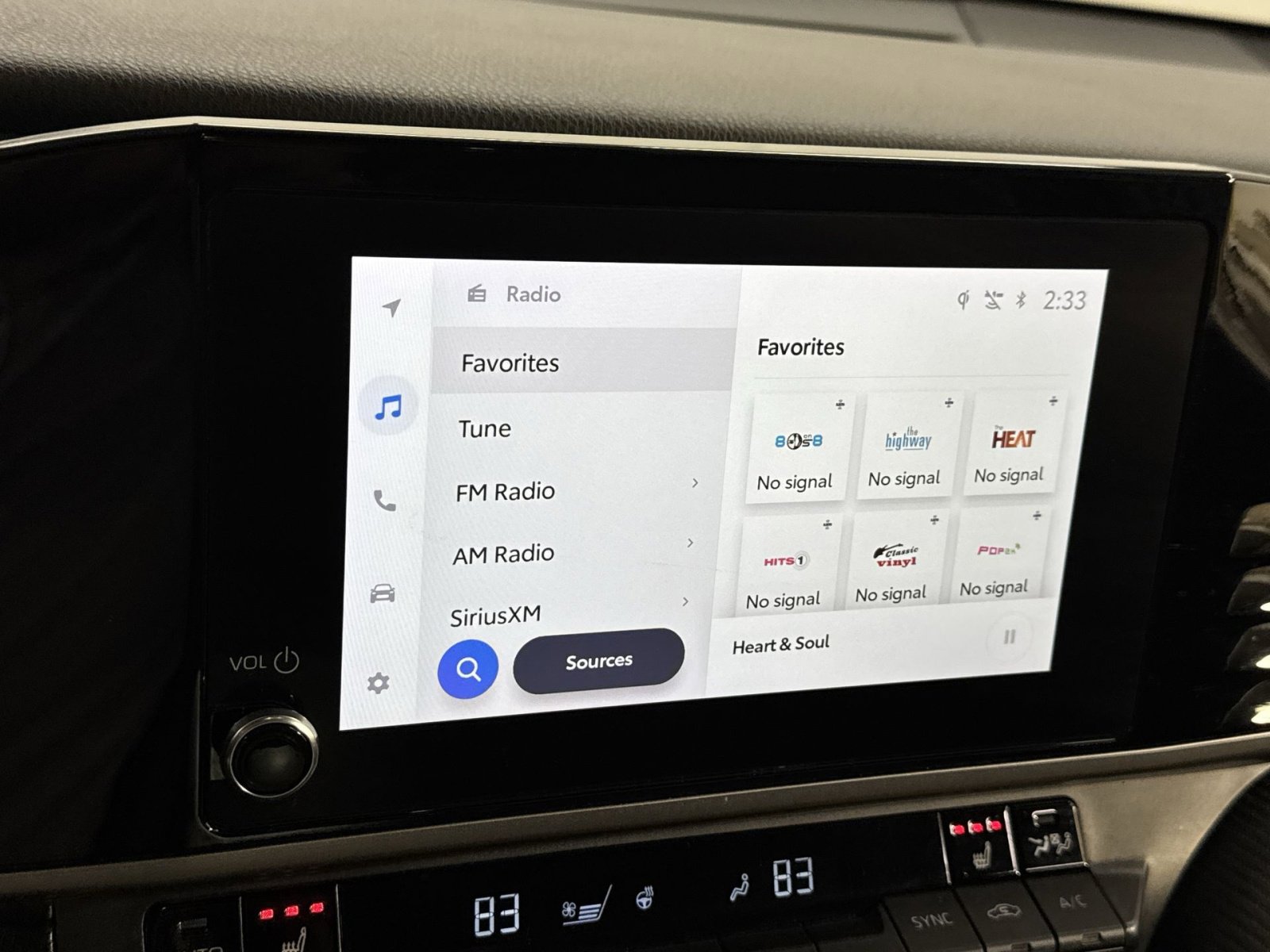 Used 2025 Toyota Camry SE w/ Convenience Package image 21