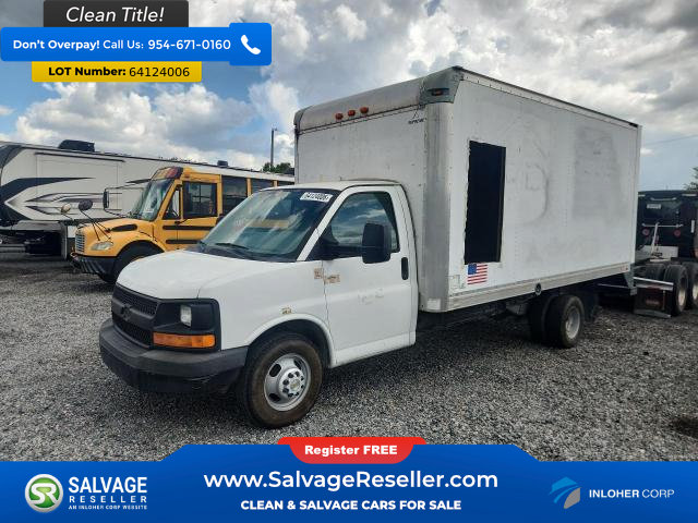 Used 2015 Chevrolet Express 3500 Extended RWD image 1