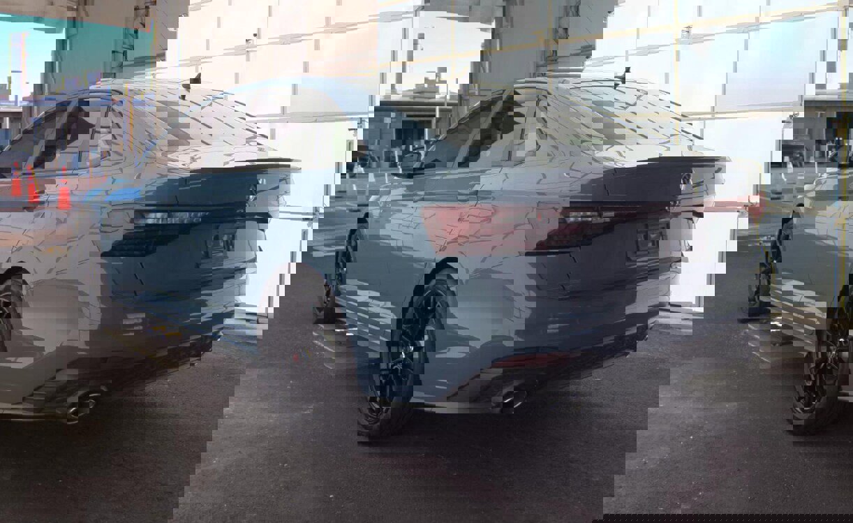 Used 2025 Volkswagen Jetta GLI Autobahn image 9