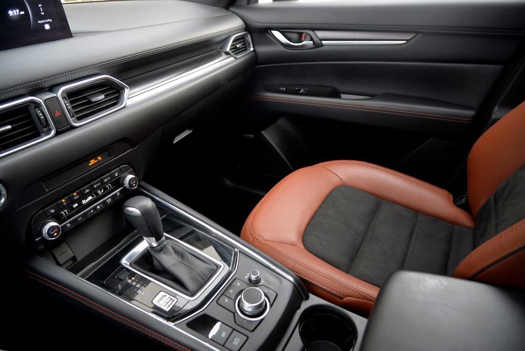 Certified 2025 MAZDA CX-5 Carbon Edition image 26