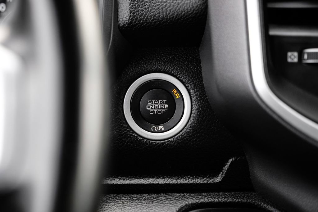 Used 2021 RAM 1500 Big Horn image 17