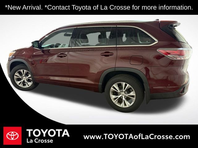 Used 2015 Toyota Highlander XLE image 2