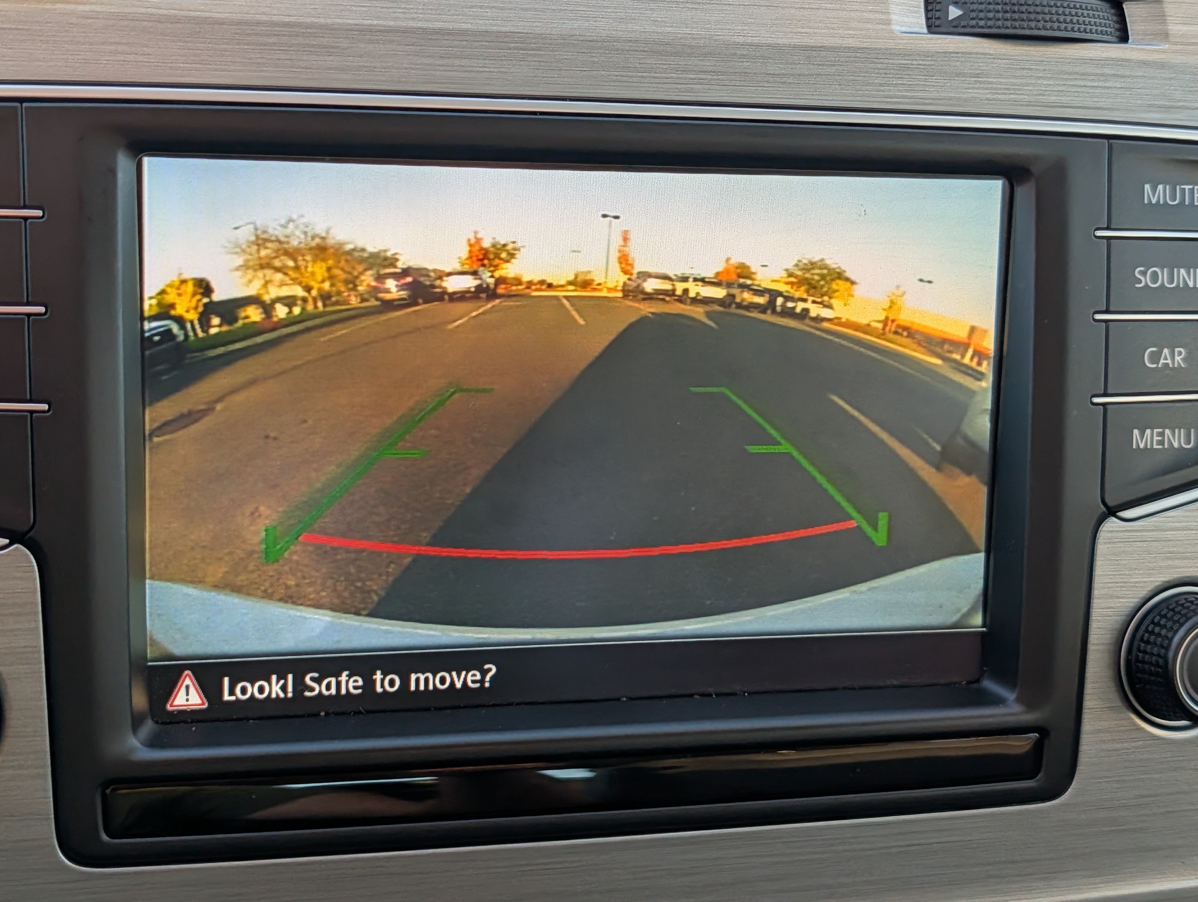 Used 2016 Volkswagen Golf SE FWD image 27