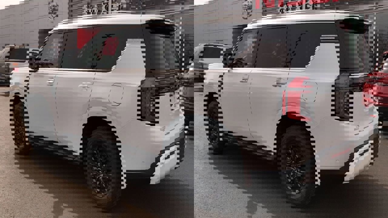 New 2026 Nissan Armada SV image 5