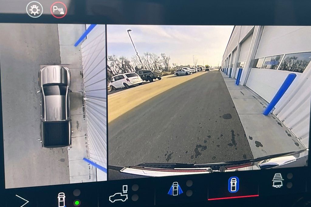 New 2026 GMC Canyon Elevation w/ Convenience Package image 16