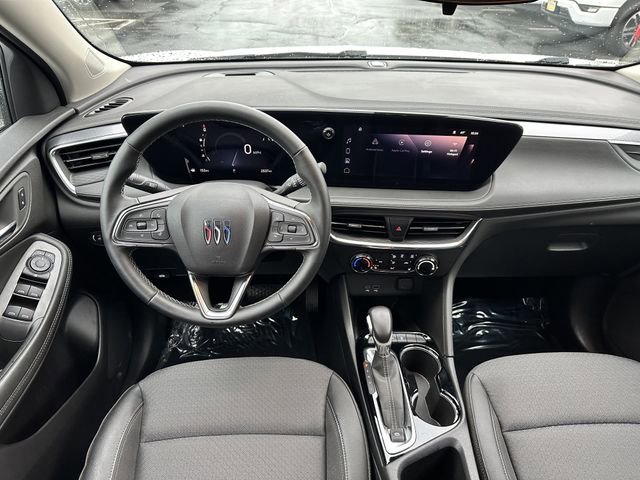 Used 2024 Buick Encore GX Preferred w/ Comfort Package FWD image 13