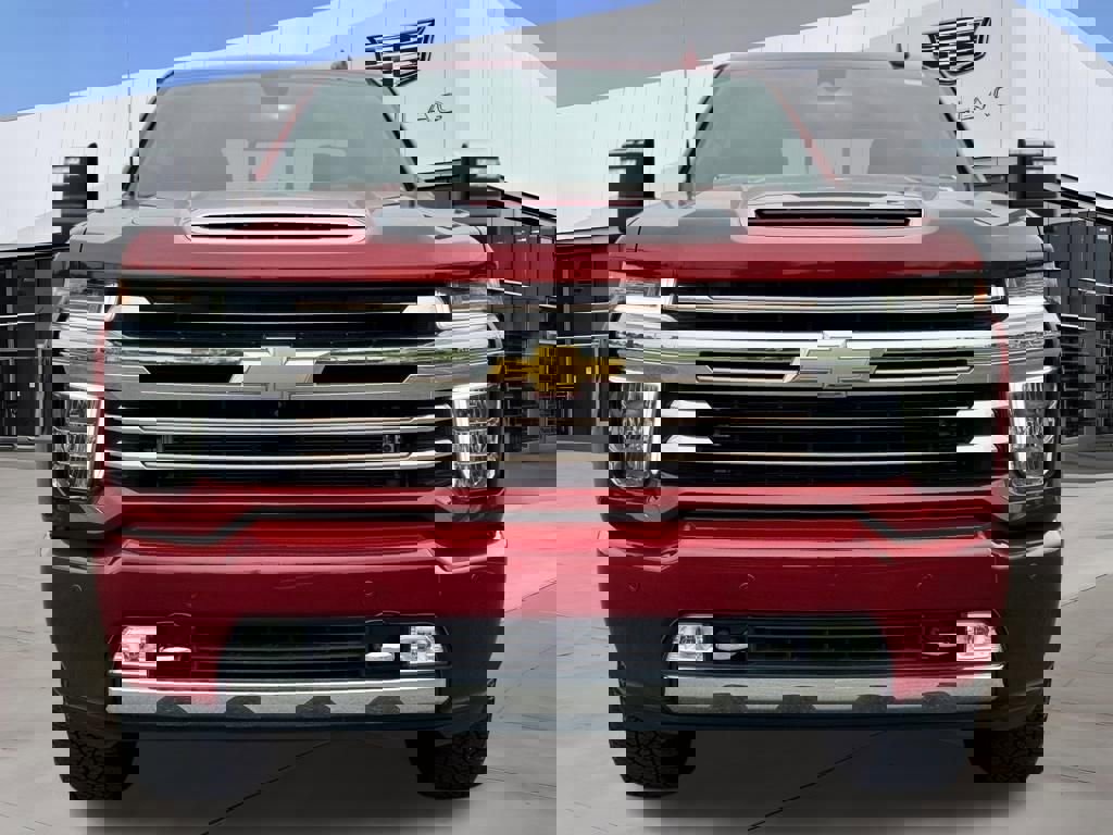 Used 2022 Chevrolet Silverado 2500 High Country w/ Safety Package II image 3