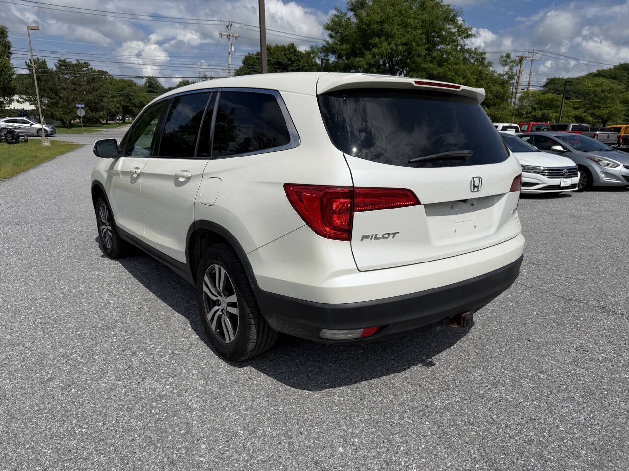 Used 2016 Honda Pilot EX image 3