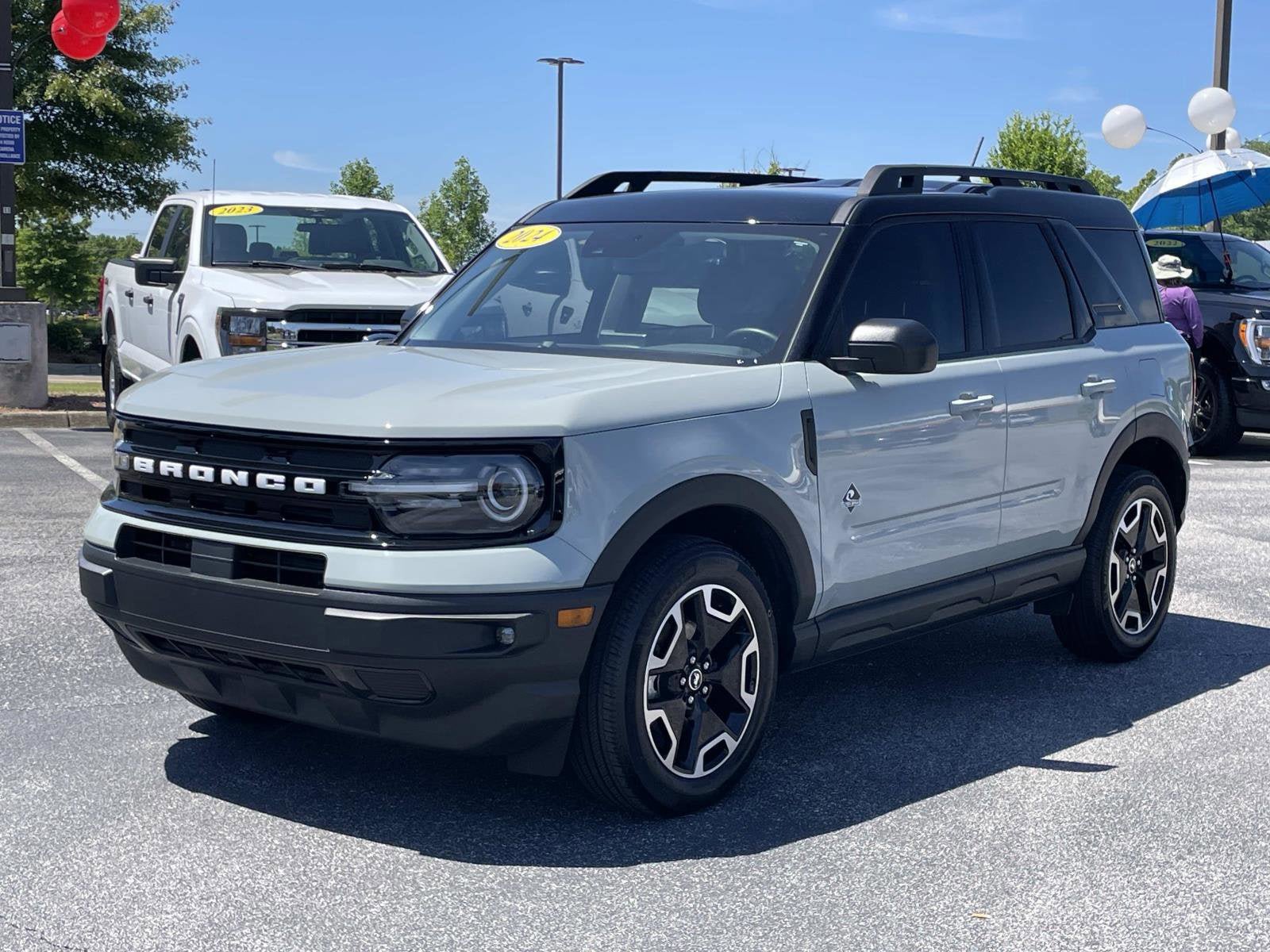Used 2024 Ford Bronco Sport Outer Banks w/ Tech Package AWD/4WD image 9