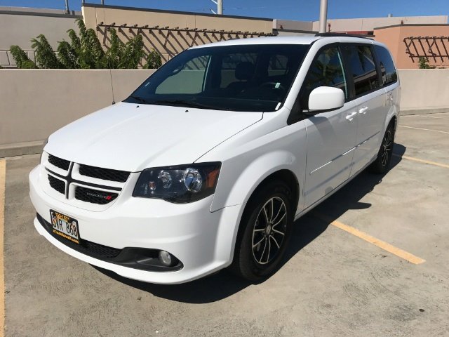 Used 2016 Dodge Grand Caravan R/T video 1