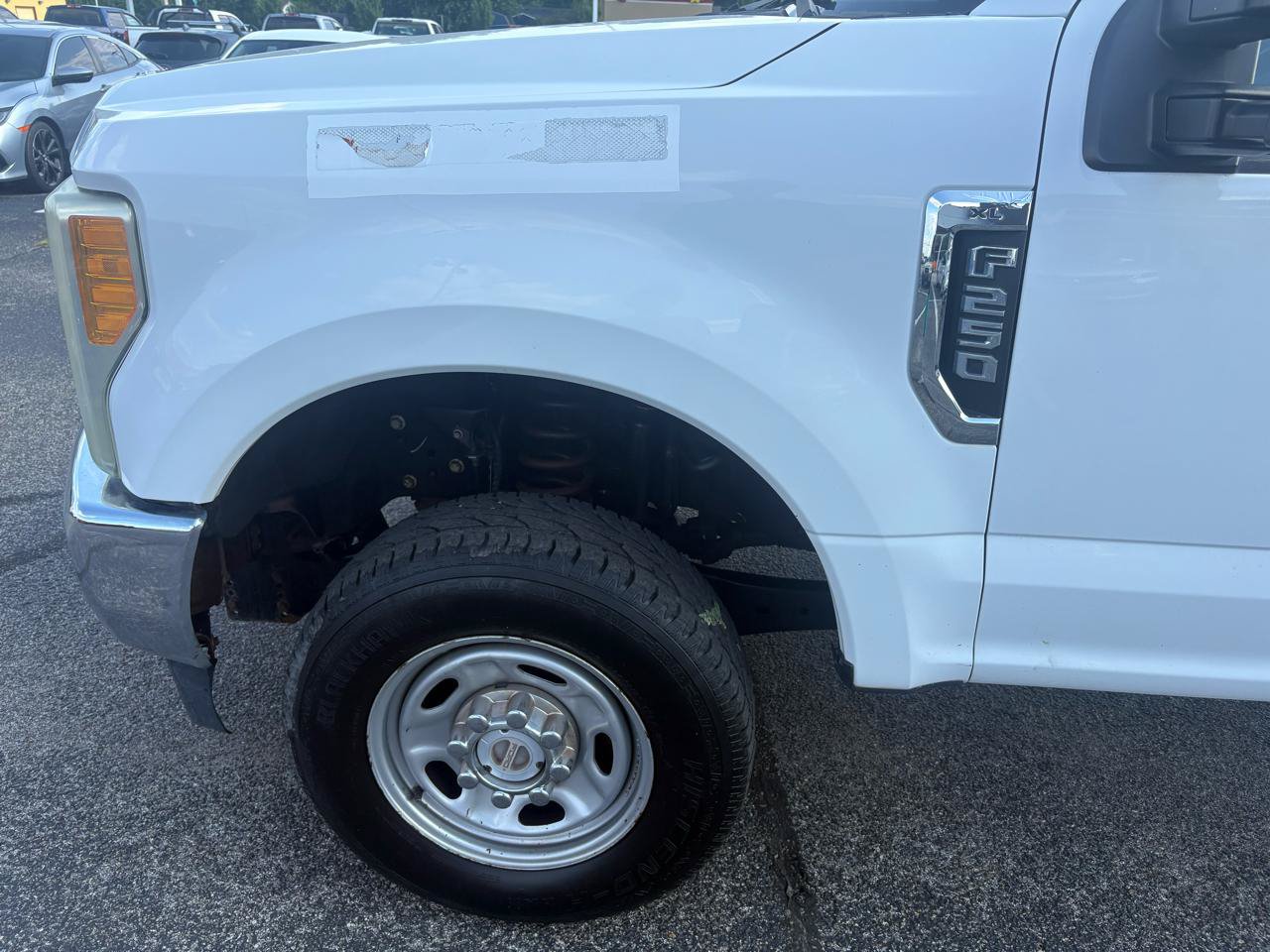 Used 2017 Ford F250 XL w/ XL Decor Group AWD/4WD image 12