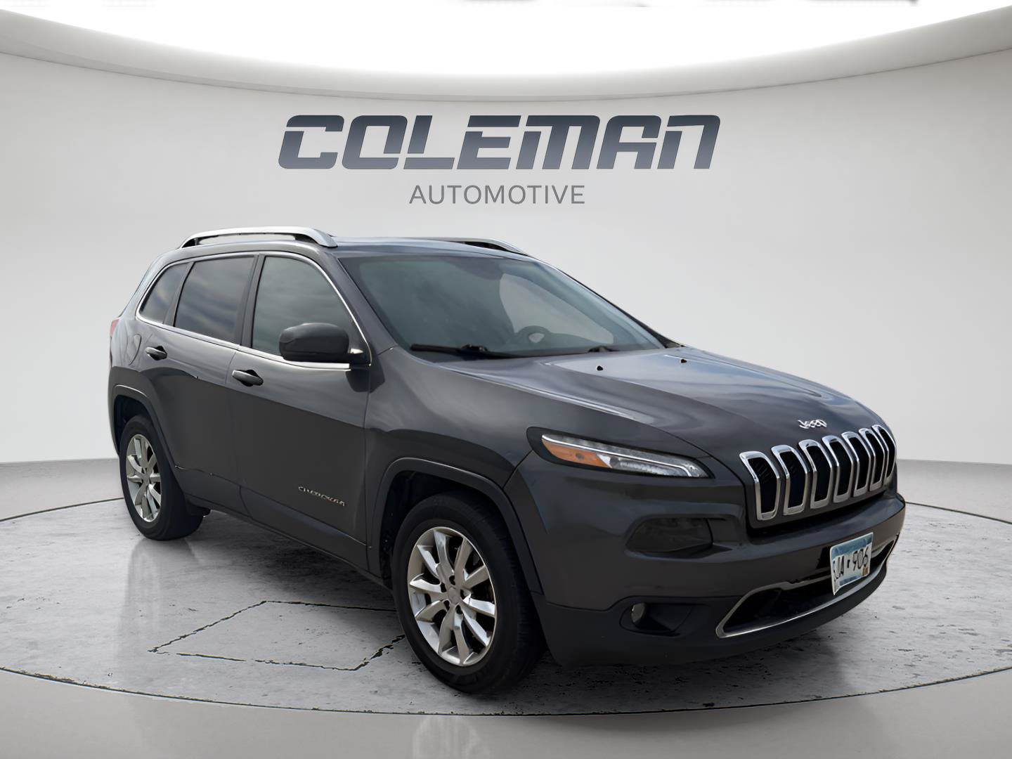 Used 2016 Jeep Cherokee Limited w/ Luxury Group AWD/4WD image 7