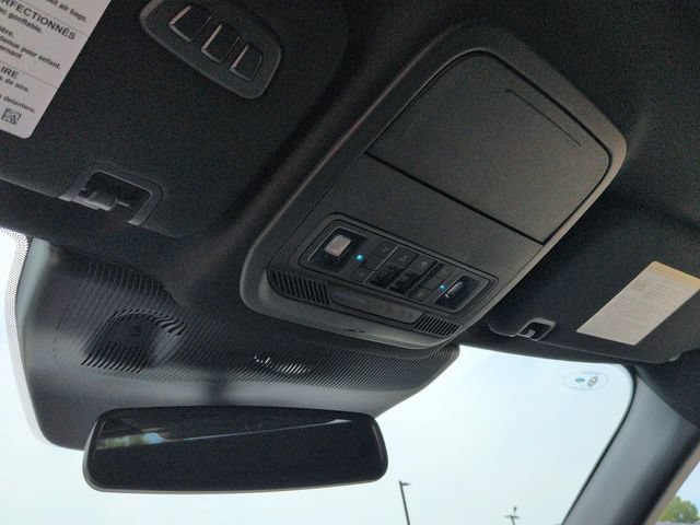 Used 2025 Ford Explorer Platinum RWD image 27