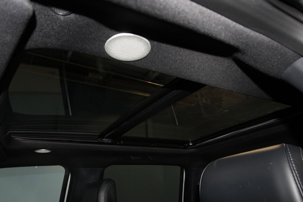 Used 2024 Ford F150 Platinum w/ Equipment Group 702A High image 25