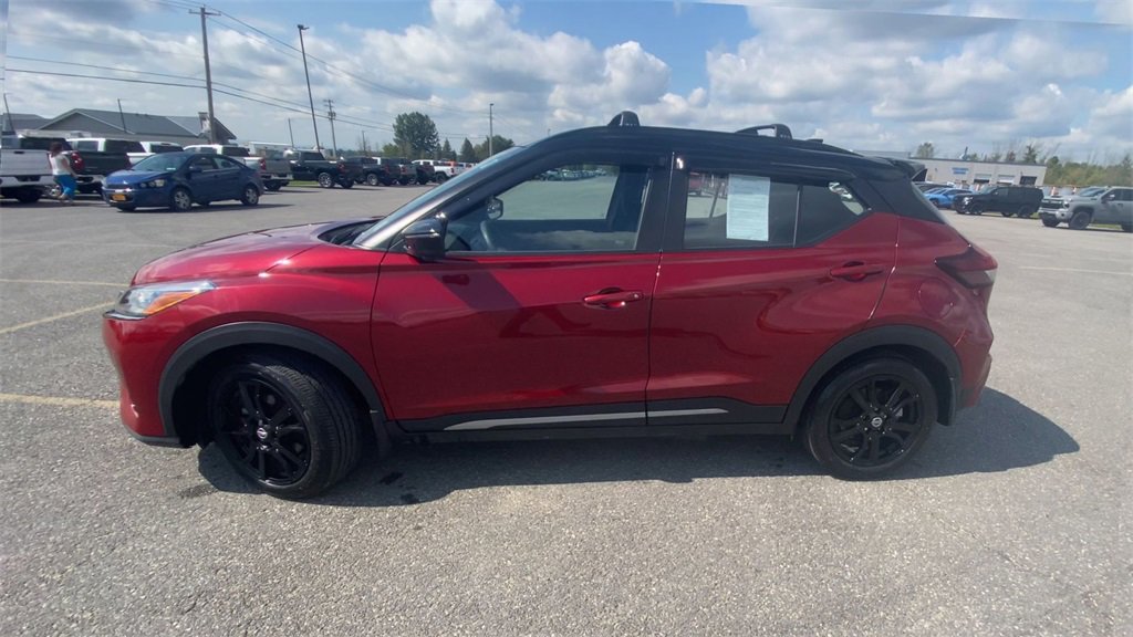 Used 2021 Nissan Kicks SR image 5