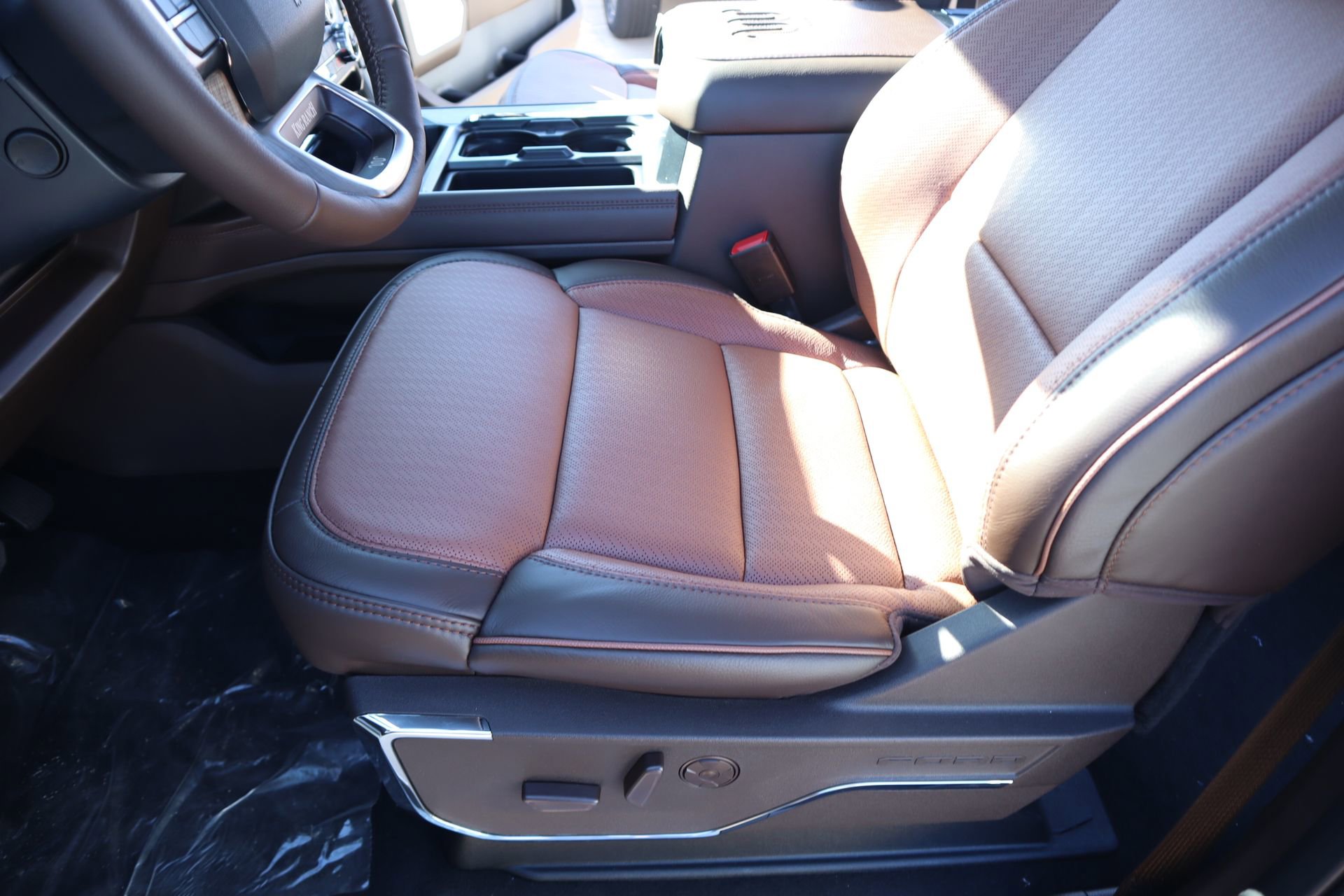 New 2026 Ford F250 King Ranch w/ Chrome Package image 12