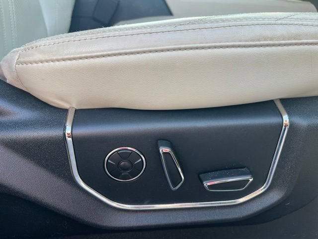 Used 2019 Ford Expedition Max Platinum AWD/4WD image 21