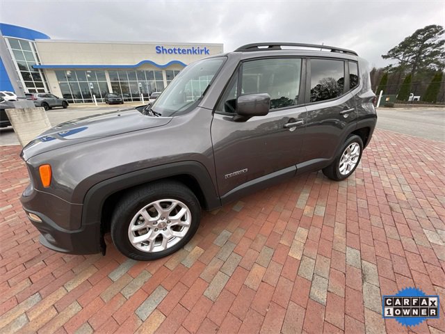 Used 2018 Jeep Renegade Latitude image 31