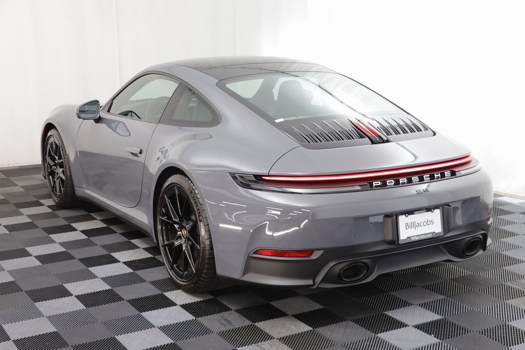 Used 2025 Porsche 911 Carrera image 18