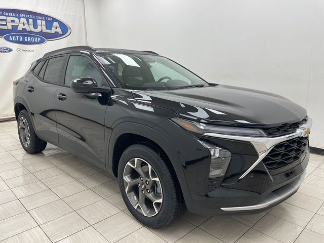 New 2026 Chevrolet Trax LT w/ Driver Confidence Package image 1