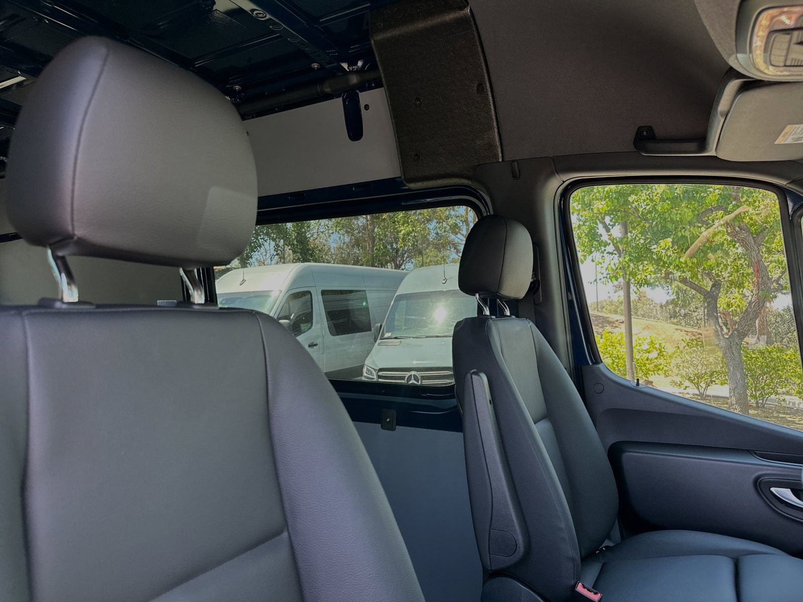 Used 2024 Mercedes-Benz Sprinter 144 Cargo image 18