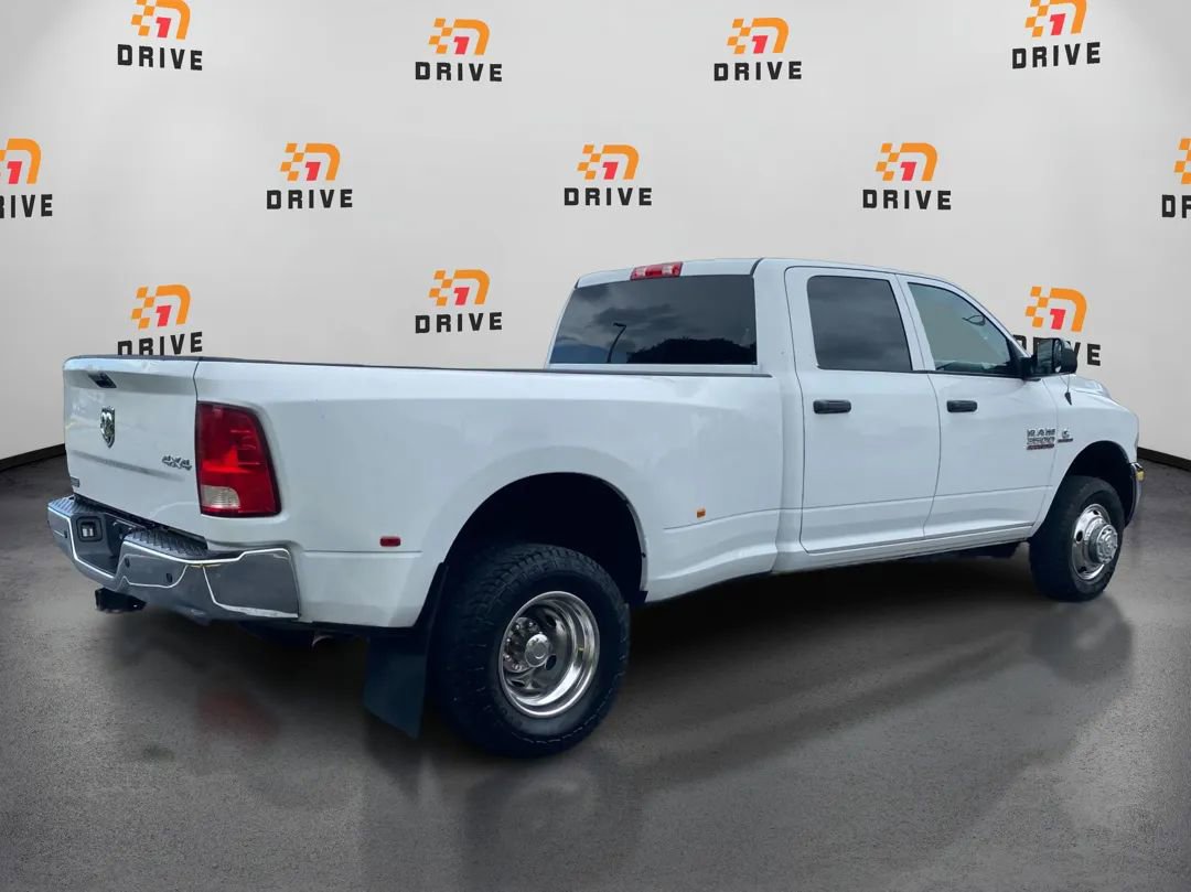 Used 2018 RAM 3500 Tradesman w/ Chrome Appearance Group AWD/4WD image 5